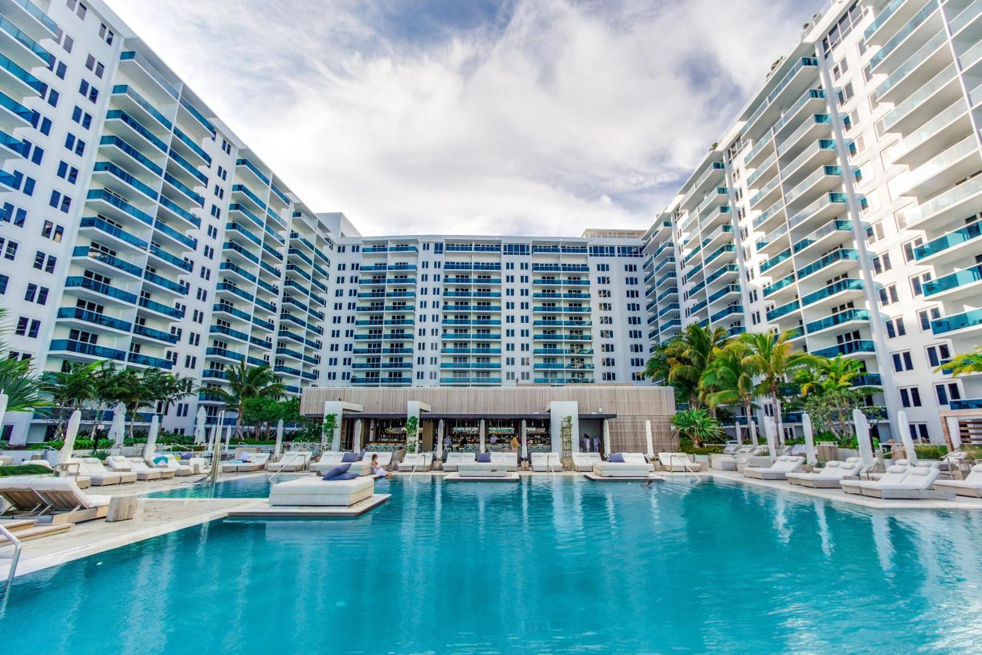1 Hotel & Homes Miami Beach Oceanfront Residence Suites By Joe Semary Exterior photo